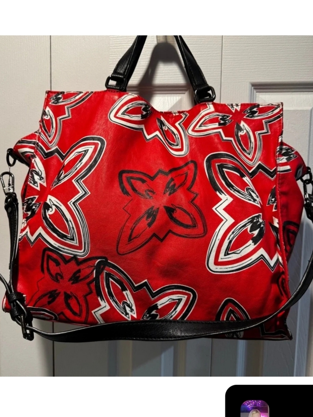 BCBGMaxAzria Red Floral Tote with Black & White Accents GUC - Picture 2 of 8